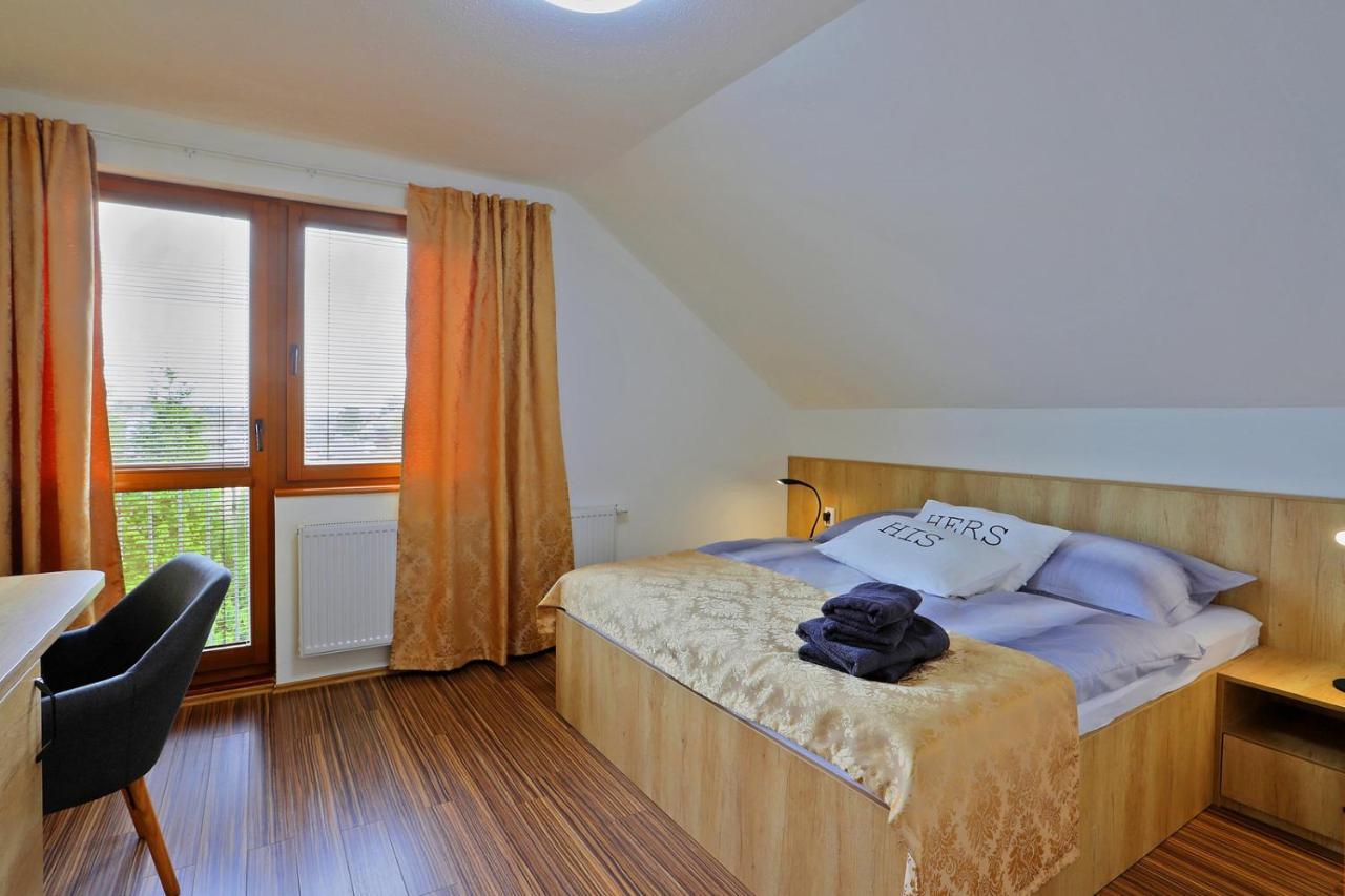 Eltako Penzion Karlsbad Exterior foto